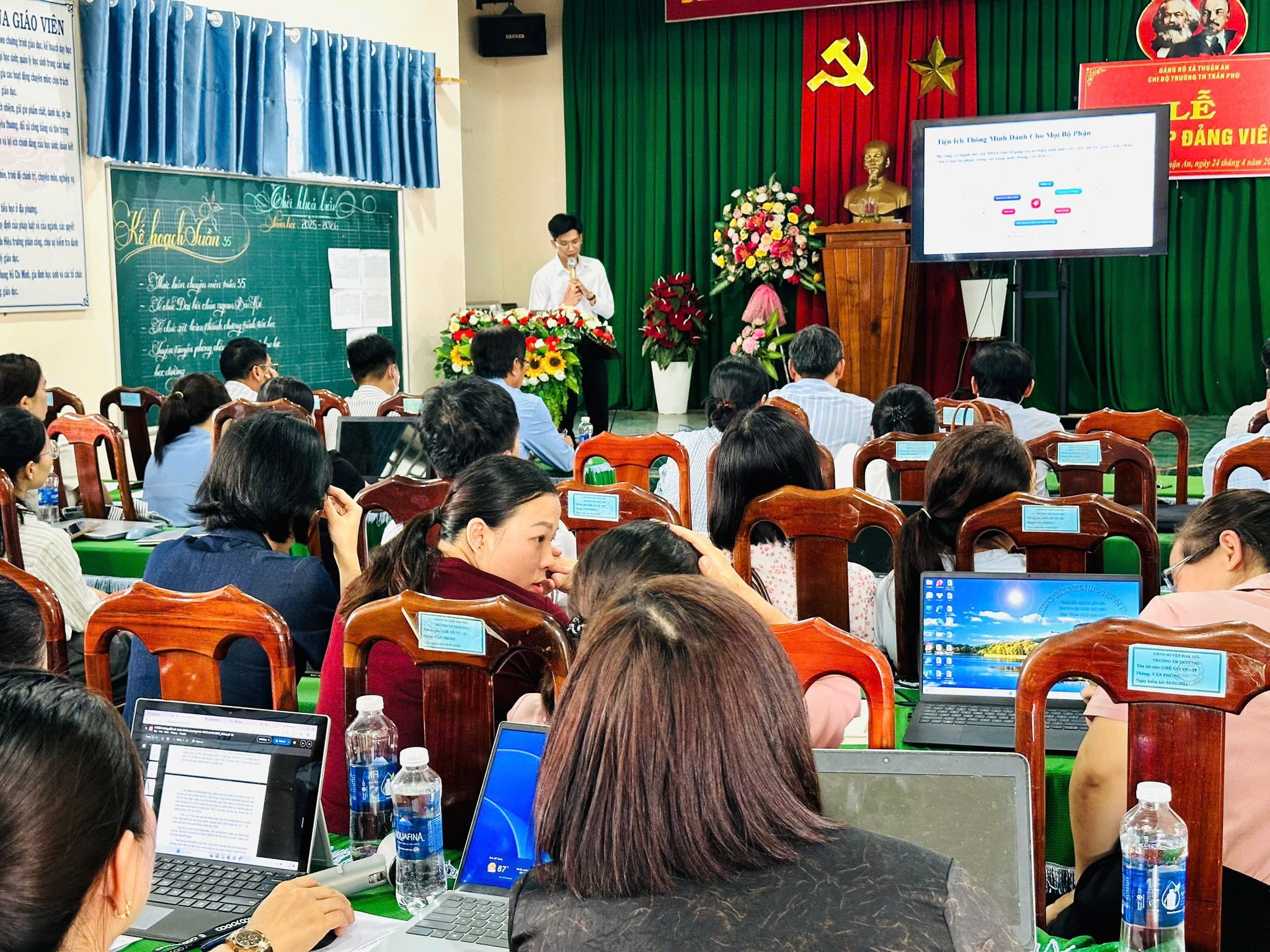 THUẬN AN ĐẨY MẠNH ỨNG DỤNG TRÍ TUỆ NHÂN TẠO (AI) TRONG CÔNG TÁC CHUYÊN MÔN
