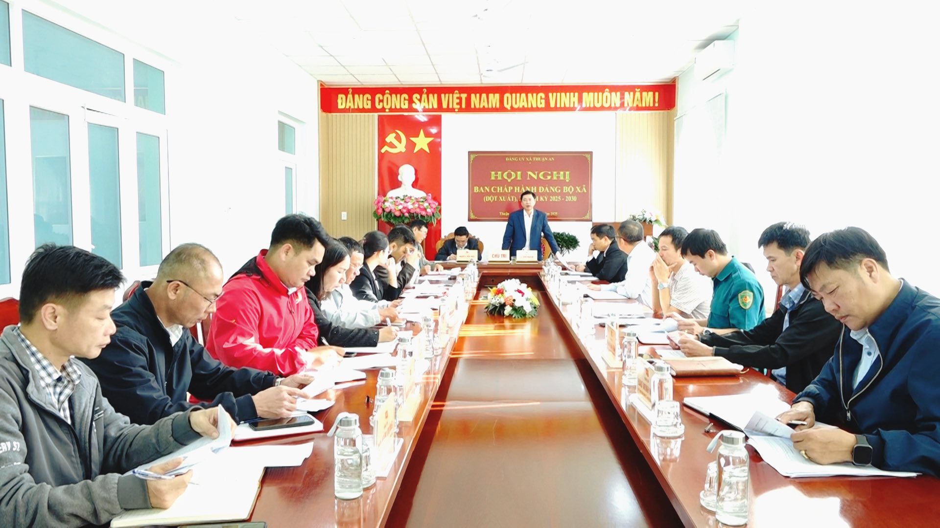 HỘI NGHỊ BAN CHẤP HÀNH ĐẢNG BỘ XÃ THUẬN AN (ĐỘT XUẤT) CHO Ý KIẾN NHIỀU NỘI DUNG QUAN TRỌNG